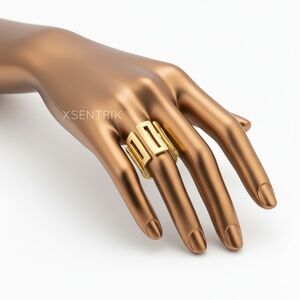 Stainless Steel ▪︎ Noel ▪︎ Abstract Ring ▪︎ Sz 7